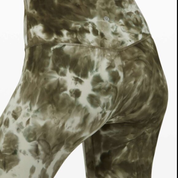 lululemon 31" Align Diamond Dye Green Sage Leggings Full Length with Pockets - Picture 2 of 6